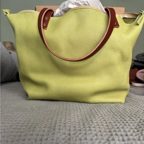 Portland Leather Large Tote Bag - Picture 3 of 7